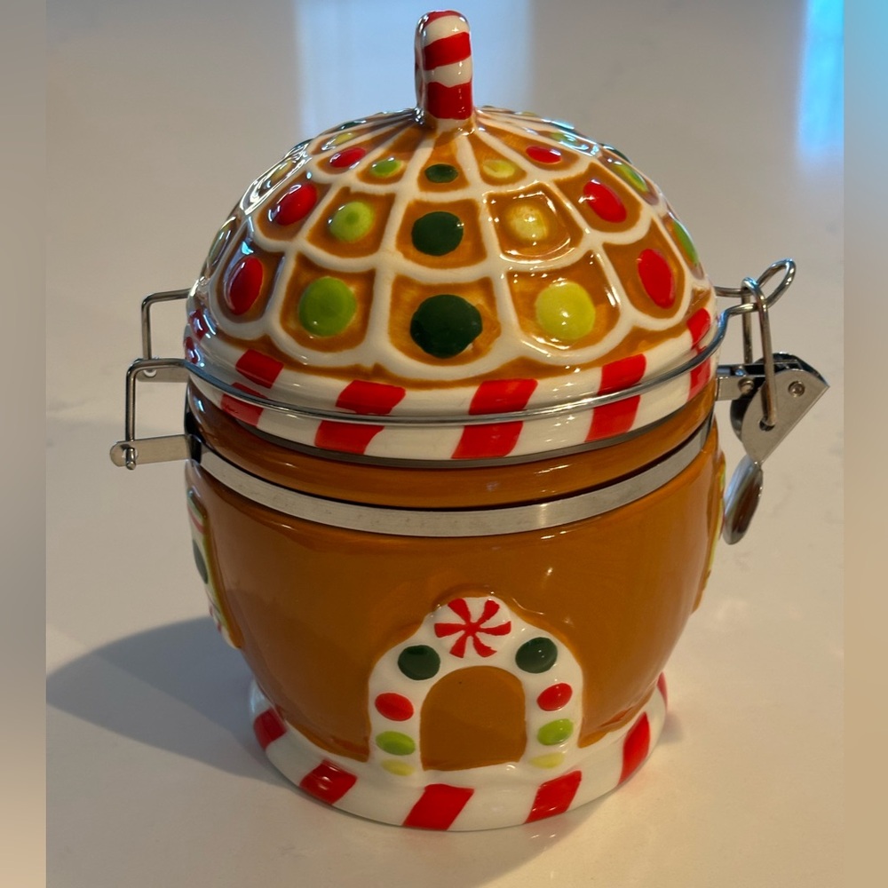 Holiday Gingerbread House Treat Jar